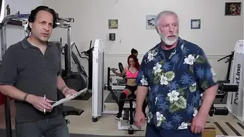 Gym1-1) Sarah Lace / Chanel Skye Anal Threesome Spit Roast Blowjob Deepthroat Lesbo Oral