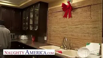 Naughty America Richelle Ryan seals the deal with a creampie