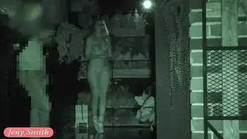 Jeny Smith got naked at the party in night club