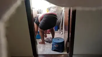 Jerking infront of Tamil maid Swathi