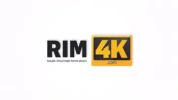 RIM4K. Naked model loses control and has sex with the photographer