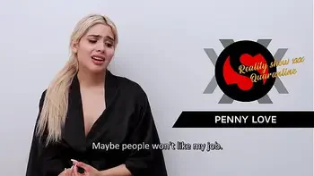 Reality show de grupo de chicas porno en Cuarentena. Orgía del primer día.  Reality show of group of porn girls performers quarantined. Orgy of first day