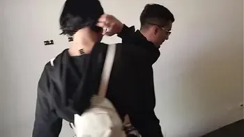 Kimiko went to visit a new room for rent and was not forgiven