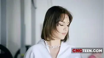 Freeuse Plastic, She's Fantastic - Gabbie Carter