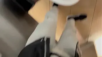 Public lesbian sex in amusement park (real)