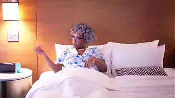 Big Booty BBW Granny Still Got Good Knees