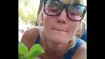 Kinky Selfie - She shot a video on the phone as he licked her Ass. First orgasm from Ass licking.