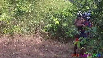 Hardcore Bbw Outdoor Sex standing in bush with BBC