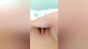 My young stepsister thought no one would see the video of her masturbating her tight hole and filmed it on her phone - Luxury Orgasm