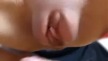 COÑO GORDO HINCHADO BOMBEA MI POLLA