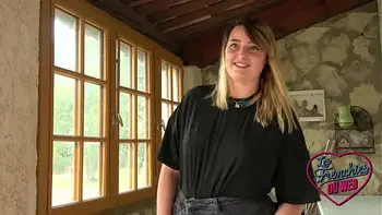 Davina, étudiante coquine aux gros seins