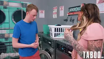 Laundry Overload Dee Williams, GoGo FukMe, Jimmy Michaels, Lolly Dames, Caitlin Bell, Yaya Gingersnatch