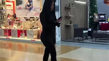 Little slut leaves with a fan that has just met