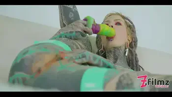 Tattooed hippie ANAL lover stretching her ANAL and pushes out her prolapse and gets fucked by a big dick