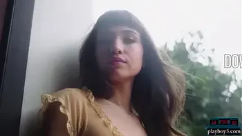 Super hot all natural brunette Playboy model Ivy Rose sauna session