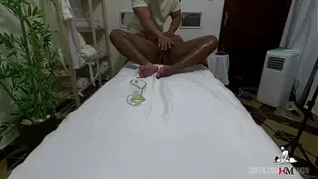 Camera filmou atendimento de massagem tantrica REAL