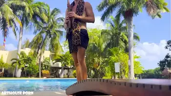 Petite Latina Violeta Grey Loves Sucking, Fucking, Oily Footjobs & Cum on Her Feet