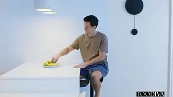 Hot Columbian babe get surprise visit in her apartment Barbie Rous