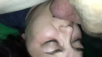 Amateur GF Sucks Balls Gets Facial
