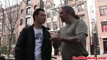 Pussyeaten dutch prostitute treating tourist