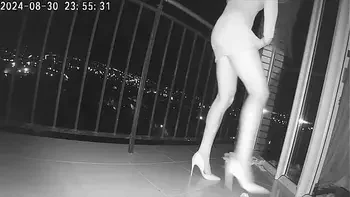 Video leak. Husband's best friend fucks  wife in the hotel.Real cheating