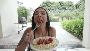 P-Sluts Vol.10 Starring Vitoria Beatriz Vs four big studs (DAP 0% Pussy)