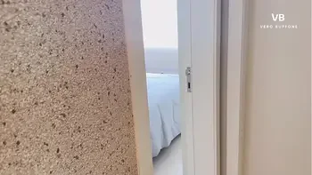 Me enteré que mi marido me engaña y me folle a su amigo para darle una leccion