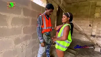 THE HOUSE AGENT AND THE BUILDER SEXUALLY ATTRACTED TO THEMSELVES