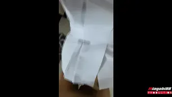 สาวเภสัชยืนเย็ดกันริมหน้าต่างโชว์แม่บ้านโรงแรม