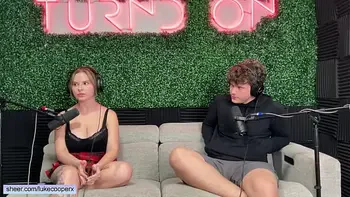 Huge Big Natural Tits Brandy Renee Fucks In Car After Hang Out