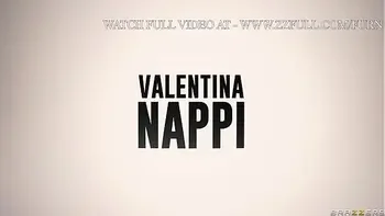 Wet Pussy Training.Valentina Nappi, Demi Sutra / Brazzers  / stream full from www.zzfull.com/furn
