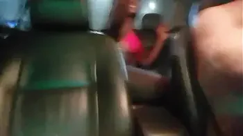 PRETA GOSTOSA FUDENDO COM UBER VIDEO 100% REAL