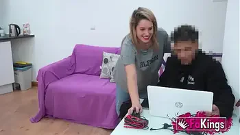 Blonde amateur mommy Anastasia Rubio seduces her friend in exchange for computer repairs