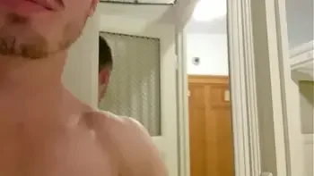 Fuck in Budapest public pool