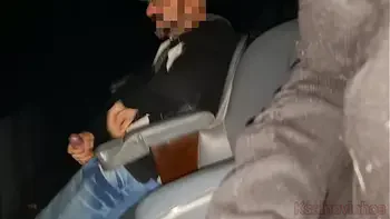 Corno leva esposa no cine porno fuder com estranhos!