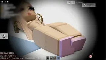 ROBADDIES - AUDITION N°3 - SARA HOT COLOMBIAN GIRL GIVES A BLOWJOB IN THE SWIMMING POOL