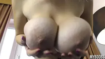 Bouncing Huge Boobs and Big Nipples Slim Babe in HighHeels Full Only in Premium