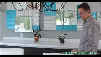 Sexy And Horny Big Tits Stepaunt Yasmin Scott Seduces Young Stepnephew