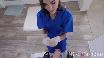 Stepsis inspects Stepbrother Cock Size