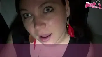 Deutsche Hausfrau muss pisse trinken auf dem Balkon