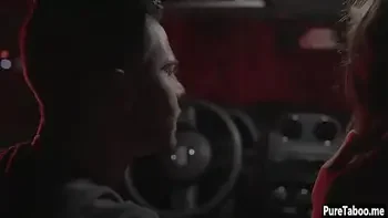 Couple got banged in a alien group sex at a spaceship