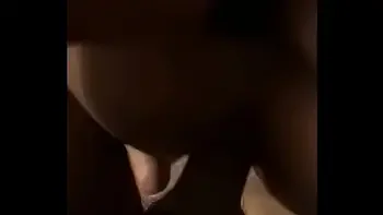 Dice que rico papi dame duro por el culo