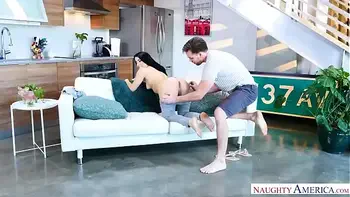 Jessica Jewels Fucks Her Friends Brother