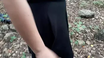 Me la cogí en el bosque y le acabe adentro