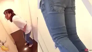 Japanese Pee Desperation and Jeans Wetting