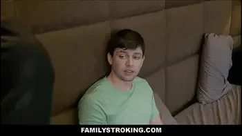 Teen Stepsister Fucked While In Deadpool Costume For Comic Con