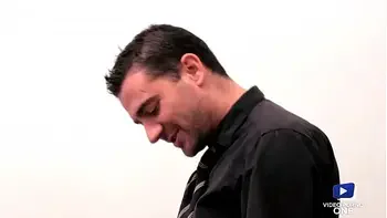 La secrétaire se fait baiser par son patron