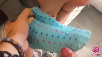 Foot-sock fetish with two girls