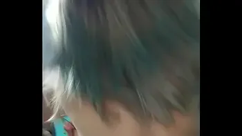 Sexo casero con una linda rubia le encanta q el vesino la coja por el culo dejennos un comentario para saver lo q les gusta y aceptamos sujerencias