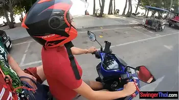 Amateur Thai teen having fun with her two week millionaire boyfriend